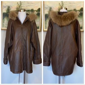 LNR Vintage Brown Leather Zippered Parka With Fur Hoodie and Cuffed Sleeves